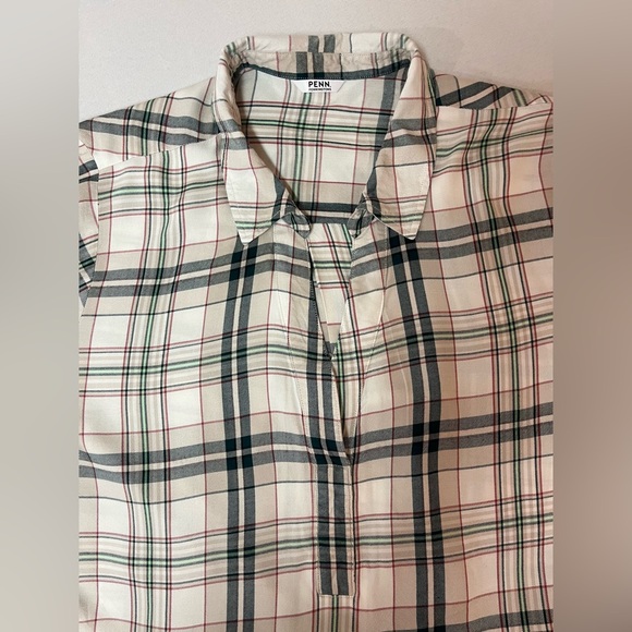 2/$20 - NWOT - Cozy, Twill Plaid  Shirt  - Medium Weight - 4X - Picture 8 of 10